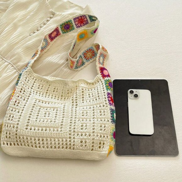 Beige Vacation Women's Contrast Color Floral Hollow Out Knitted Shoulder Bag - Picture 5 of 6